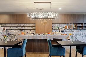 Guild Siena Senior Resort & Residence