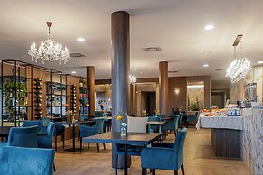 Guild Siena Senior Resort & Residence