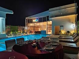 Primeland Hotel