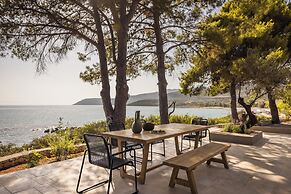 Home By the Sea