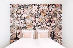 House of Blooms
