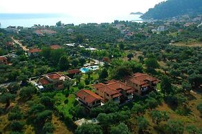 Ariadni Hotel Bungalows