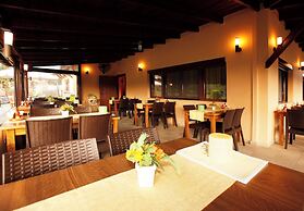 Ariadni Hotel Bungalows
