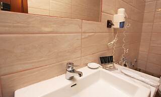 Ariadni Hotel Bungalows