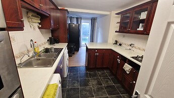 Rooms with Shared Bath Kitchen Parking
