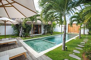 Villa Parasol by Alfred in Bali
