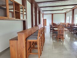 Canela Resort Kabalana