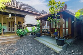 Yukke Tembi Homestay