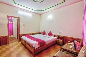 Hotel Thakur