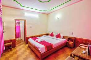 Hotel Thakur