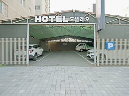 Hotel Leo