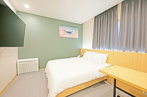 Hotel Leo