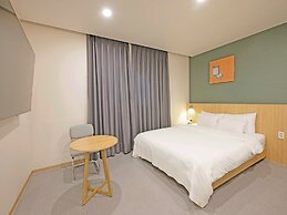 Hotel Leo