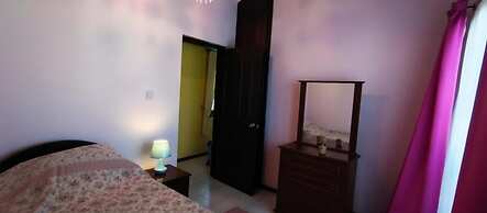 Villa - Private Pool, Free Parking & pet Friendly