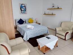 Natalia Guest House
