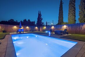 Villa D & J