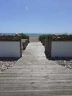 Ocean Front Beach House With Direct Beach Access