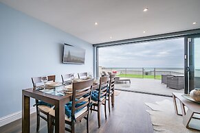 Beach View Breeze