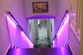 Perron Hotel