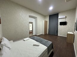Perron Hotel