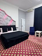 Perron Hotel