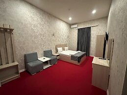 Perron Hotel