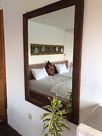 Tree House Lodge
