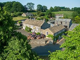 Assheton Arms