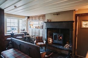 Assheton Arms