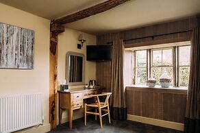 Assheton Arms