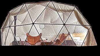 Isla Victoria - Folk Camp