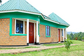 Nyamunyonyi Lake Resort