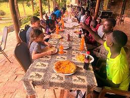 Nyamunyonyi Lake Resort