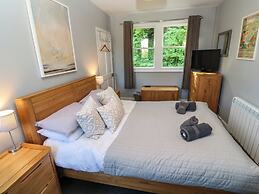 8 Rosewall Cottages