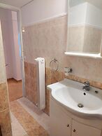 Cozy Apartment in Plaka