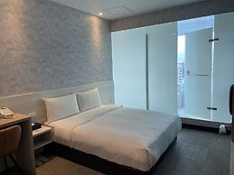 Sky Gate Hotel