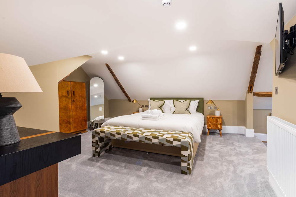 Old Abbey House Hotel