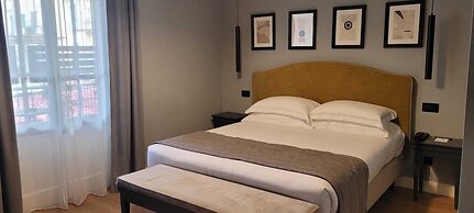 Flom Boutique Hotel