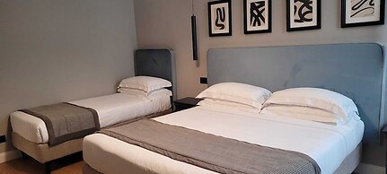 Flom Boutique Hotel