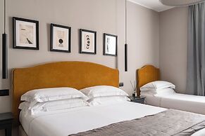 Flom Boutique Hotel
