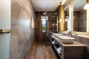 Mirabilis Boutique Hotel