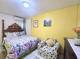Pink Hibiscus Villa