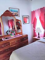 Pink Hibiscus Villa