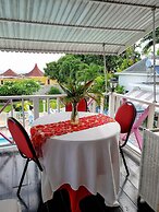 Pink Hibiscus Villa