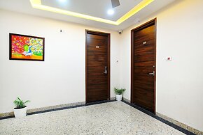 HOTEL THE GRAND TARA