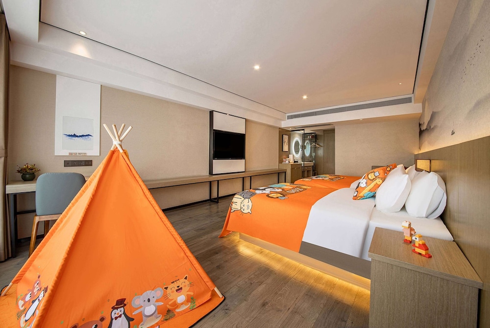 Ramada Encore by Wyndham Kunming Guandu