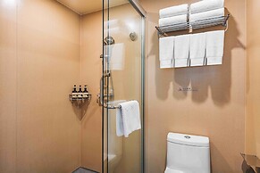 Ramada Encore by Wyndham Kunming Guandu