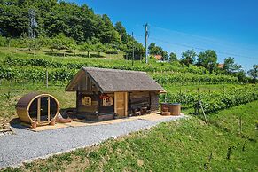 Vineyard Cottage Paradiz
