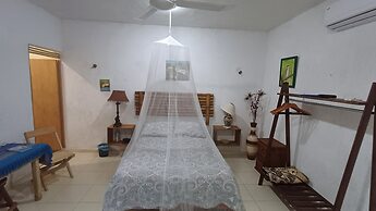 Mayan Bungalow Near Chichén Itza