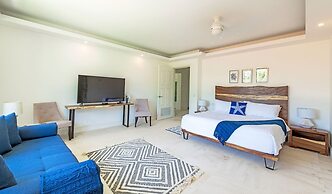 Premium 3 Bedroom Condo